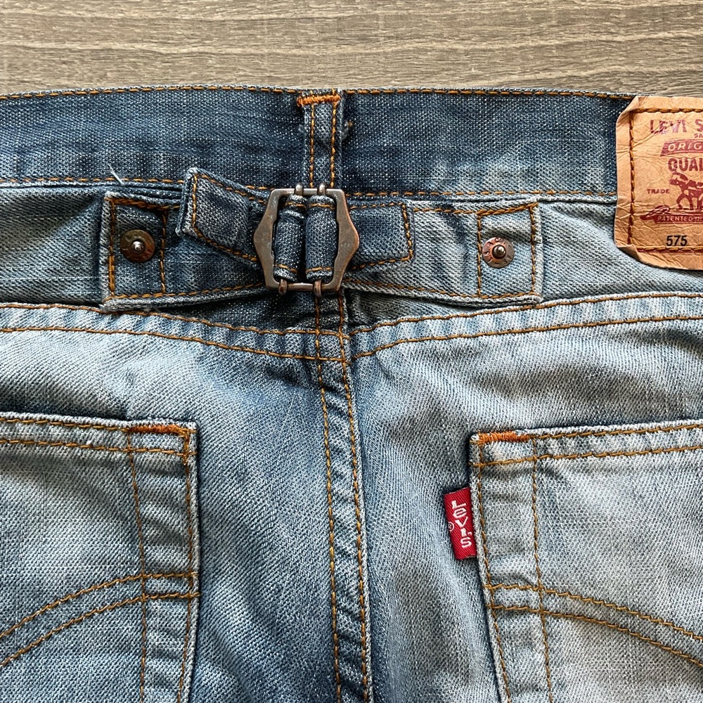 VTG Levi’s 575 Jeans Women’s Actual 32x32 Blue Button Fly Low Rise - Picture 13 of 15